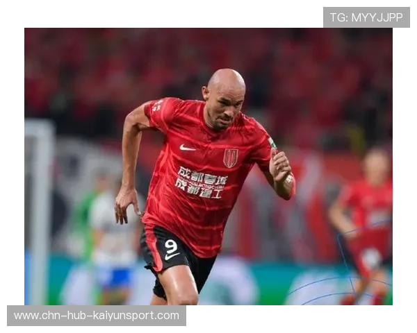 蓉城主帅锋霸摘中超8月最佳大奖，成都蓉城替补中超